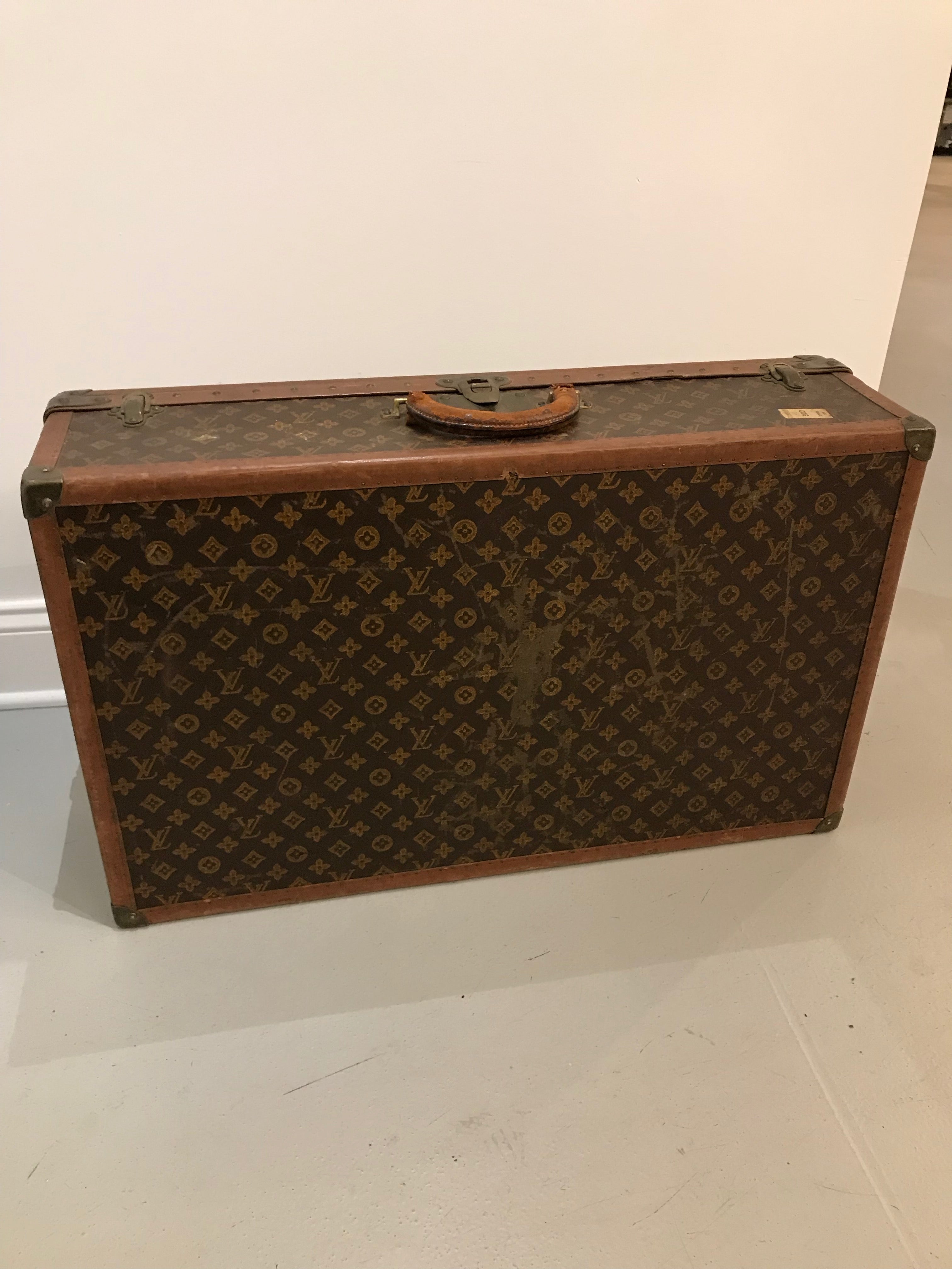 Louis Vuitton Vanity Trunk - For Sale on 1stDibs